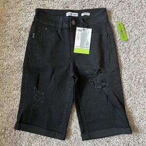 YMI Wanna Betta Butt Womens Black Distressed Bermuda Shorts Size 1/25